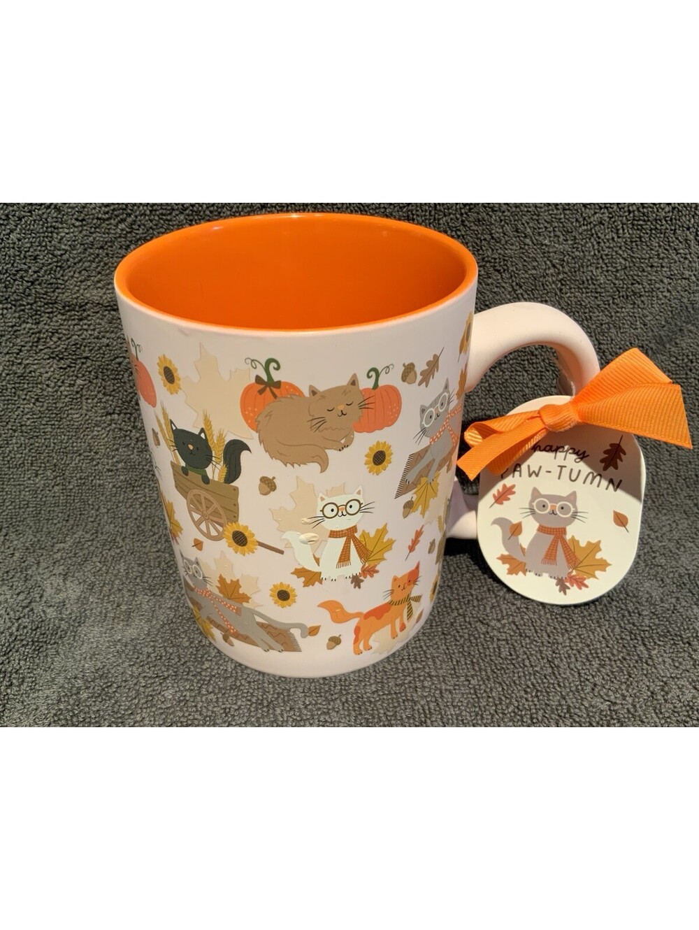 Pink Light Studios/Lisa Perry ‘Happy Paw-tumn’ Autumn KItty 14oz. Mug